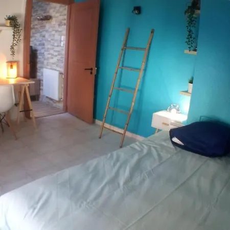 Apartamento Sous Les Toits-hypercentre-pas De Frais De Menage