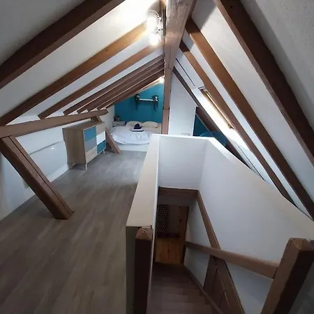 Apartamento Sous Les Toits-hypercentre-pas De Frais De Menage